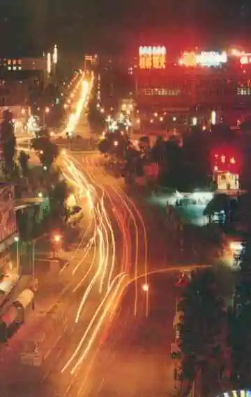 桂林市路灯志